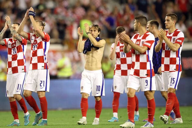 Croatia v France: UEFA Nations League - League Path Group 1 SPLIT, CROATIA - JUNE 06: Players of Croatia acknowledge the fans after the UEFA Nations League League A Group 1 match between Croatia and France at Stadion Poljud on June 6, 2022 in Split, Croatia. LukaxStanzl PIXSELL
