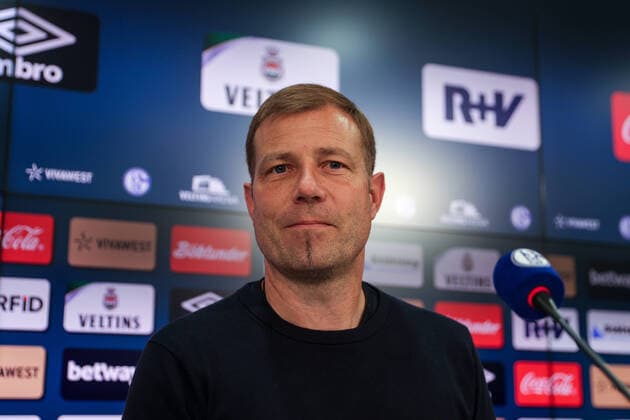 Sport Themen der Woche KW23 Sport Bilder des Tages 07.06.2022, Fussball, Saison 2022 2023, 1. Bundesliga, Pressekonferenz FC Schalke 04, Cheftrainer Frank Kramer (FC Schalke 04), Foto: Dennis Ewert RHR-FOTO xRHR-FOTOx *** 07 06 2022, Football, 2022 2023 season, 1 Bundesliga, Press conference FC Schalke 04, Head coach Frank Kramer FC Schalke 04 , Photo Dennis Ewert RHR PHOTO xRHR PHOTOx