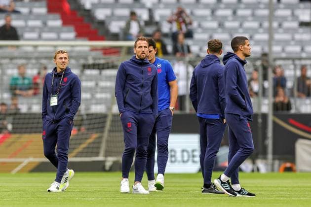 Germany v England UEFA Nations League 07 06 2022. England players come out to inspect the pitch during the UEFA Nations League match between Germany and England at Allianz Arena, Munich, Germany on 7 June 2022. Editorial use only , Copyright: xNigelxKeenex PSI-15374-0005