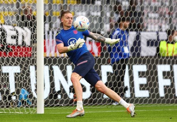 Munich, Germany, 7th June 2022. Jordan Pickford of England warms up during the UEFA Nations League match at Allianz Arena, Munich. Picture credit should read: David Klein Sportimage EDITORIAL USE ONLY. No use with unauthorised audio, video, data, fixture lists, club league logos or live services. Online in-match use limited to 120 images, no video emulation. No use in betting, games or single club league player publications. SPI-1728-0020
