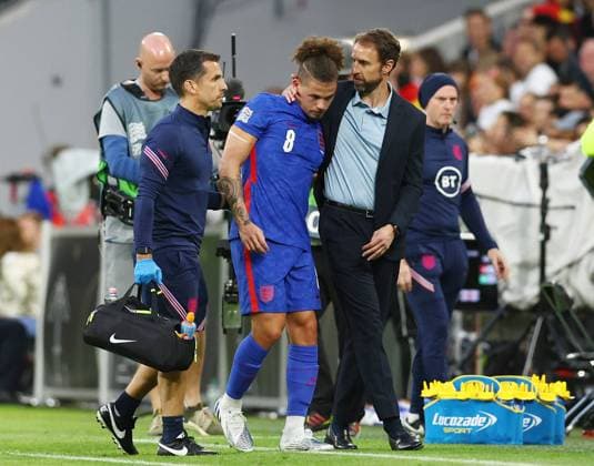 Munich, Germany, 7th June 2022. Gareth Southgate manager of England consoles injured Kalvin Phillips of England as he is forced to leave the game during the UEFA Nations League match at Allianz Arena, Munich. Picture credit should read: David Klein Sportimage EDITORIAL USE ONLY. No use with unauthorised audio, video, data, fixture lists, club league logos or live services. Online in-match use limited to 120 images, no video emulation. No use in betting, games or single club league player publications. SPI-1728-0046
