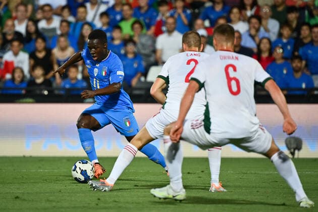 Photo Massimo Paolone LaPresse june 7, 2022 Cesena, Italy soccer Italy vs Hungary - UEFA Nations League League A Group 3 - Dino Manuzzi Orogel stadium In the pic: Wilfried Gnonto (Italia) competes for the ball with Adam Lang (Ungheria) and Willi Orban (Ungheria)  Copyright: xMassimoxPaolone LaPressex