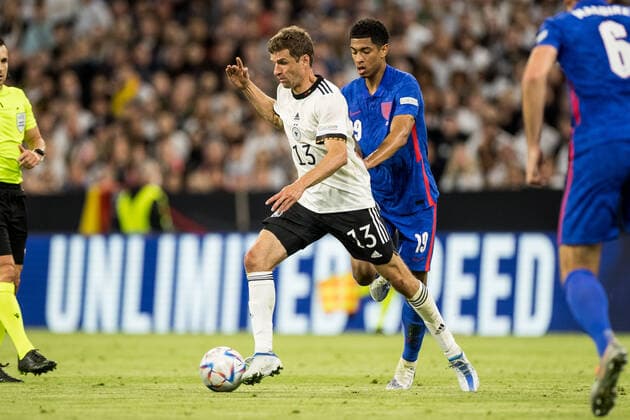 UEFA Nations League, Deutschland - England; 07.06.2022 Thomas Mueller (Deutschland, 13), Jude Bellingham (England, 199 UEFA Nations League, Deutschland - England, Allianz Arena, Muenchen Copyright: xBEAUTIFULxSPORTS Wunderlx