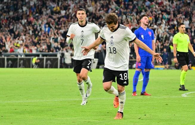 07.06.2022 - UEFA Nations League - Länderspiel: Deutschland Germany gg England United Kingdom - - Torjubel Jubel Freude nach Treffer Tor Torschuß zum 1:0 durch Jonas Hofmann (18, Deutschland )
