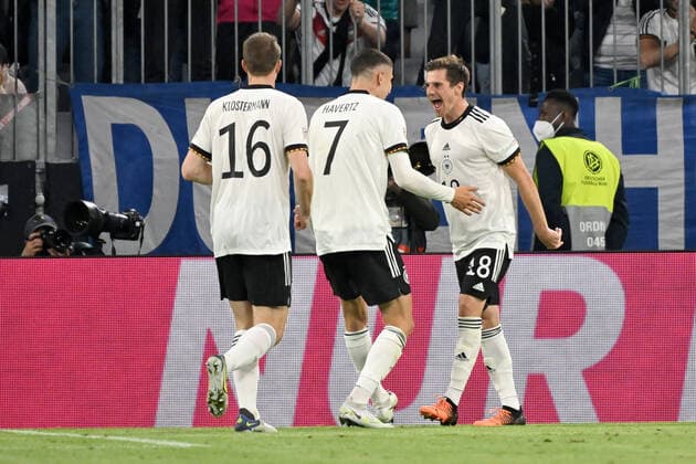 Muenchen, Allianz Arena, 07.06.22, GER, Herren, UEFA Nations League, Saison 2022-2023, Deutschland - England Bild: Jonas Hofmann (Deutschland) jubelt nach seinem Tor zum 1:0 Nur fuer journalistische Zwecke! Only for editorial use! Bayern Deutschland