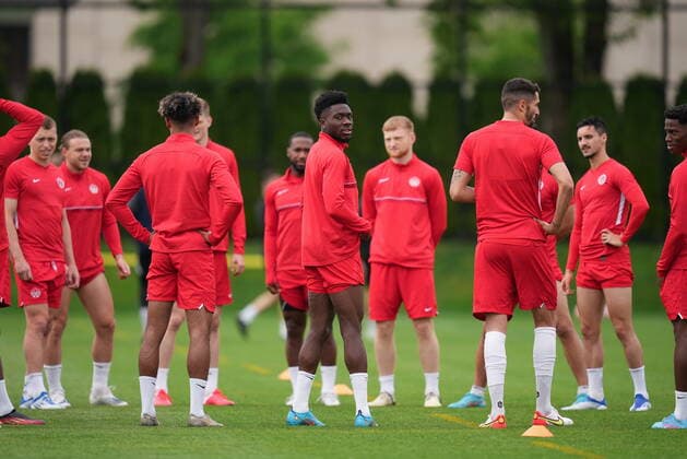 June 7, 2022, VANCOUVER, BC, CANADA: Canadian national men s soccer team forward Alphonso Davies, centre, stands with his teammates during a training session for a CONCACAF Nations League match against Curacao, in Vancouver, on Tuesday, June 7, 2022. Canada s men s soccer team is back to training for the Thursday match, but the players say there s still work to be done on reaching a new deal with the s national governing body. A scheduled friendly against Panama on Sunday was cancelled after the Canadian team refused to play due to a labour dispute. Canada News - June 7, 2022  - ZUMAc35_ 20220607_zaf_c35_085 Copyright: xDarrylxDyckx