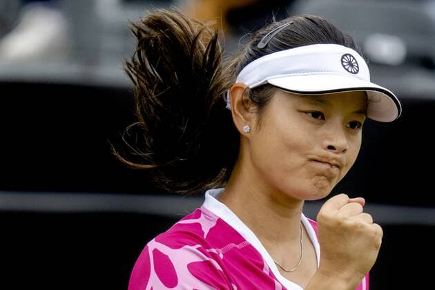 ROSMALEN - Tennis star Arianne Hartono in action at the international tennis tournament Libema Open. The combined Dutch tennis tournament for men and women will be held on the grass courts of Autotron for twelve days. ANP SANDER KING xVIxANPxSportx xxANPxIVx