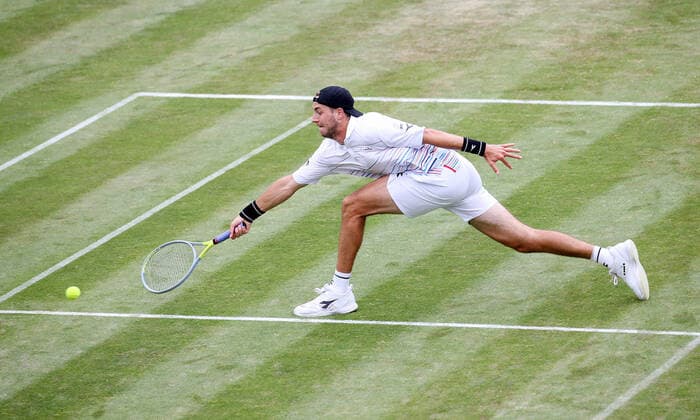 Sport Themen der Woche KW23 Sport Bilder des Tages Stuttgart , Tennis Weissenhof Boss Open , Jan-Lennard Struff (GER) *** Stuttgart , Tennis Weissenhof Boss Open , Jan Lennard Struff GER