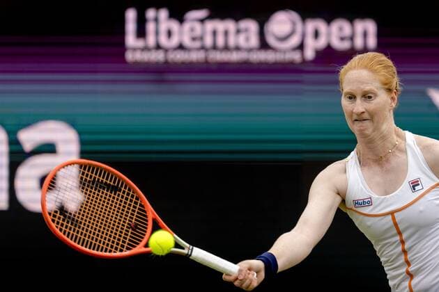 ROSMALEN - Tennis player Alison van Uytvanck (Belgium) in action at the international tennis tournament Libema Open. The combined Dutch tennis tournament for men and women will be held on the grass courts of Autotron for twelve days. ANP SANDER KING xVIxANPxSportx xxANPxIVx