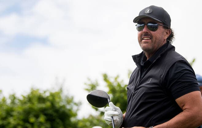 csp_golf_liv_d1_09062022_16 Golf - 2022 LIV Invitational Series Event One Day One Centurion Club Thursday 9th June 2022 Phil Mickelson walks the 1st fairway Colorsport Sandra Mailer 