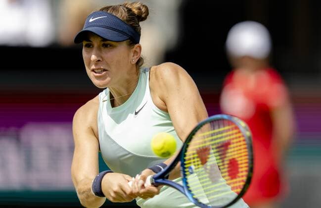ROSMALEN - Tennis player Belinda Bencic (Switzerland) in action during the match against Veronika Kudermetova (not in photo, Russia) at the international tennis tournament Libema Open. The combined Dutch tennis tournament for men and women will be held on the grass courts of Autotron for twelve days. ANP SANDER KING xVIxANPxSportx xxANPxIVx