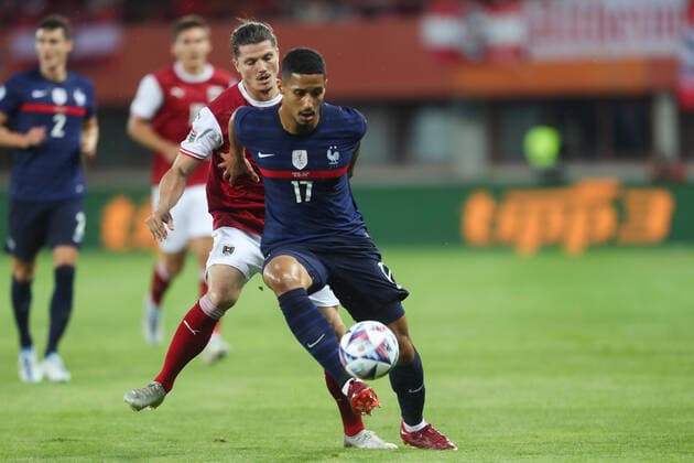SOCCER - NL, AUT vs FRA VIENNA,AUSTRIA,10.JUN.22 - SOCCER - UEFA Nations League, OEFB international match, Länderspiel, Nationalmannschaft Austria vs France. Image shows Marcel Sabitzer (AUT) and William Saliba (FRA)  GEPAxpictures xGEPAxpictures xPhilippxBrem