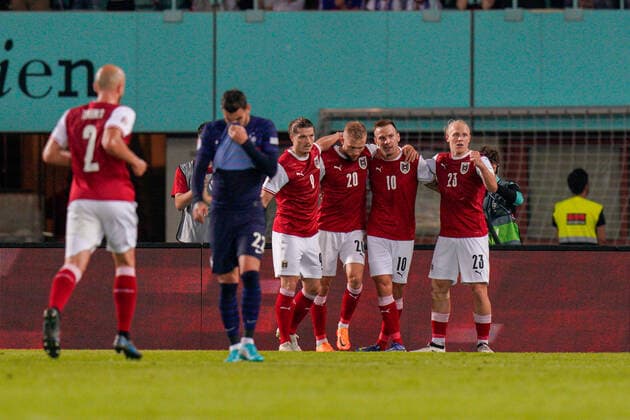 SOCCER - NL, AUT vs FRA VIENNA,AUSTRIA,10.JUN.22 - SOCCER - UEFA Nations League, OEFB international match, Länderspiel, Nationalmannschaft Austria vs France. Image shows the rejoicing of Marcel Sabitzer, Konrad Laimer, Andreas Weimann and Xaver Schlager (AUT).  GEPAxpictures xJohannesxFriedl