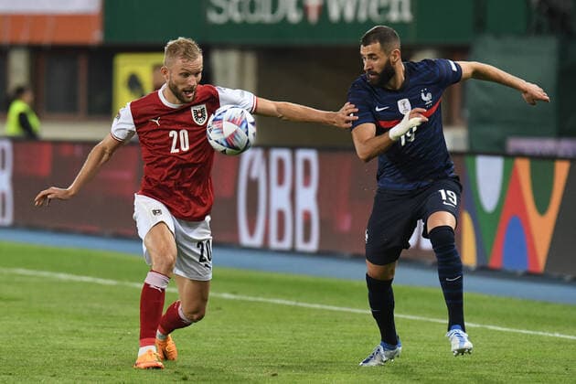 UEFA Nations League, group A1 Austria vs. France Konrad Laimer (L) vs Karim Benzema (R) Vienna Austria Copyright: xANCAxTEPEIx