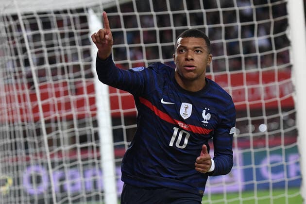 UEFA Nations League, group A1 Austria vs. France Kylian Mbappe celebrating after scoring 1-1 Vienna Austria Copyright: xANCAxTEPEIx