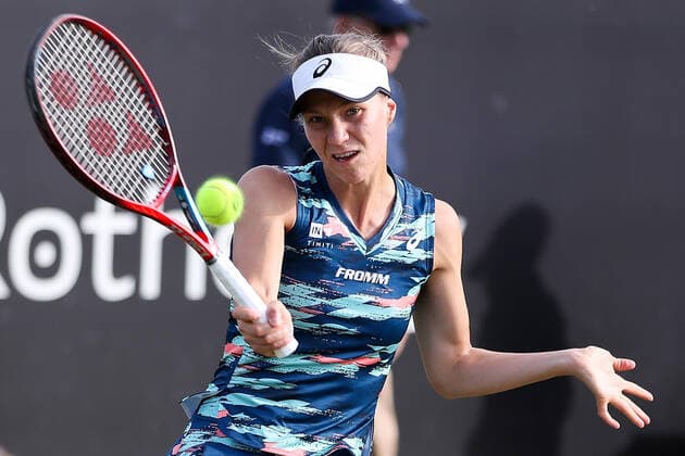 TENNIS - WTA, Tennis Damen Nottingham Open 2022 NOTTINGHAM,ENGLAND,10.JUN.22 - TENNIS - WTA Tour, Nottingham Open. Image shows Viktorija Golubic (SUI).  GEPAxpictures xAlanxGrieves