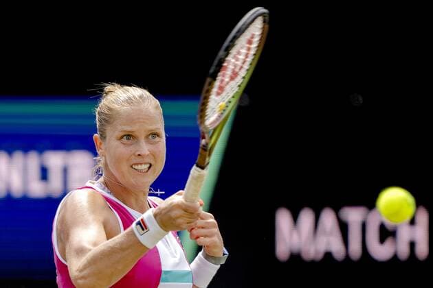 2022-06-11 13:12:06 ROSMALEN - Tennis player Shelby Rogers (United States) in action during the match against Aryna Sabalenka (not in photo, Belarus) at the international tennis tournament Libema Open. The combined Dutch tennis tournament for men and women will be held on the grass courts of Autotron for twelve days. ANP SANDER KONING netherlands out - belgium out Rosmalen xVIxxIVx