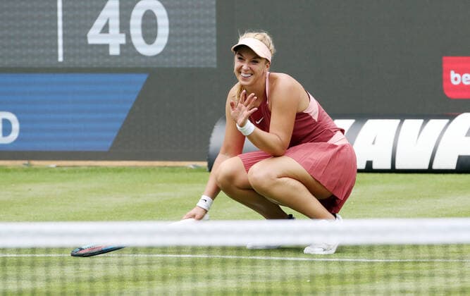 Sport Themen der Woche KW23 Sabine Lisicki (GER) vs Asia Muhammad (USA) Tennis bett1 open WTA, Tennis Damen 500 Turnier auf Rasen Damen Saison 2021 2022 11.06.2022 *** Sabine Lisicki GER vs Asia Muhammad USA tennis bett1 open WTA 500 tournament on grass women season 2021 2022 11 06 2022