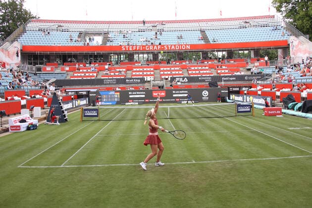 DEU, bett1open2022, Qualifikation, 11.06.2022, Mercedes-Benz-Arena, Berlin, DEU, bett1open2022, Qualifikation, im Bild Sabine LISICKI GER vs. Asia MUHAMMAD USA Foto: Juergen Engler nordphoto GmbH