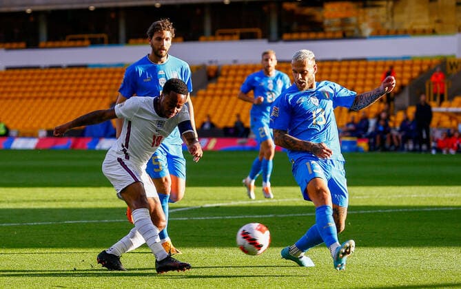 England v Italy UEFA Nations League Raheem Sterling of England tries to get a shot away during the UEFA Nations League match between England and Italy at Molineux, Wolverhampton Content Not Available For UK Newspapers Copyright: xPaulxChestertonx FIL-17006-0065 UK Newspapers OUT