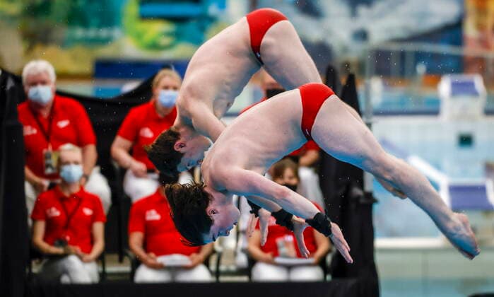 June 11, 2022, Calgary, AB, CANADA: Canada s Benjamin Tessier, and Matt Cullen compete in the Mens Open 10M Synchro Finals in Calgary, Alta., Saturday, June 11, 2022. Tessier Benjamin, Matt Cullen - ZUMAc35_ 20220611_zaf_c35_032 Copyright: xJeffxMcintoshx