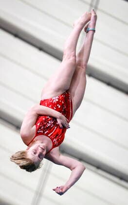 June 11, 2022, Calgary, AB, CANADA: Bailee Sturgill, of the United States, compete in the Women s Open Platform Finals in Calgary, Alta., Saturday, June 11, 2022. Bailee Sturgill, - ZUMAc35_ 20220611_zaf_c35_079 Copyright: xJeffxMcintoshx