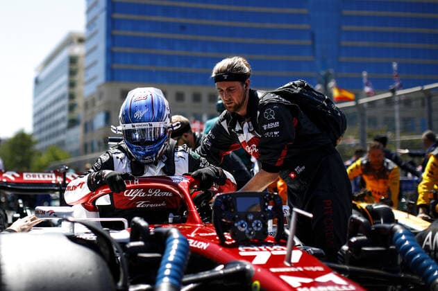 BOTTAS Valtteri (fin), Alfa Romeo F1 Team ORLEN C42, portrait during the Formula 1 Azerbaijan Grand Prix 2022, 8th round of the 2022 FIA Formula One World Championship, WM, Weltmeisterschaft on the Baku City Circuit, from June 10 to 12, 2022 in Baku, Azerbaijan - F1 - AZERBAIJAN GRAND PRIX 2022 - RACE DPPI Panoramic  _B3_3916