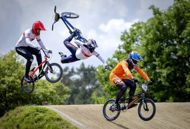 Sport Themen der Woche KW23 Sport Bilder des Tages PAPENDAL - Jay Schippers (203) in action during the fourth BMX World Cup competition. ANP ROBIN VAN LONKHUIJSEN xVIxANPxSportx xxANPxIVx *** PAPENDAL Jay Schippers 203 in action during the fourth BMX World Cup competition ANP ROBIN VAN LONKHUIJSEN xVIxANPxSportx xxANPxIVx 450315367 originalFilename: 450315367.jpg
