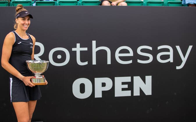 Rothesay Open Nottingham Day Four Beatriz Haddad Maia celebrates winning during the Womens Finals match of the Rothesay Open Nottingham Day Four at Nottingham Tennis Centre, Nottingham Content Not Available For UK Newspapers Copyright: xDarrenxWoolleyx FIL-17005-0004 UK Newspapers OUT