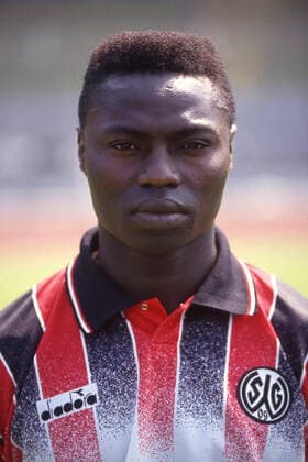 Souleymane Samy SANE, Senegal, Deutschland, Fussballspieler, im Trikot von Wattenscheid 09, Portraet, Porträt, Portrait, Angeschnittenes Einzelbild, Einzelmotiv, Mannschaftsvorstellung, 08.08.1992, *** Souleymane Samy SANE, Senegal, Germany, football player, wearing Wattenscheid 09 jersey, portraet, portrait, cropped single image, single subject, team performance, 08 08 1992,