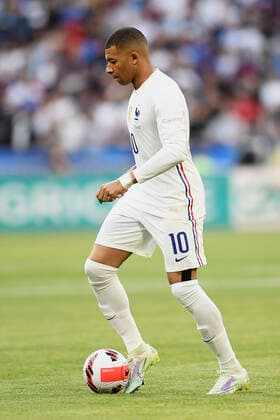 France v Croatia: UEFA Nations League - League Path Group 1 Kylian Mbappe (Paris Saint-Germain) of France in action during the UEFA Nations League League A Group 1 match between France and Croatia at Stade de France on June 13, 2022 in Paris, France. Paris France  Copyright: xJosexBretonx originalFilename:breton-francevc220613_npsVU.jpg