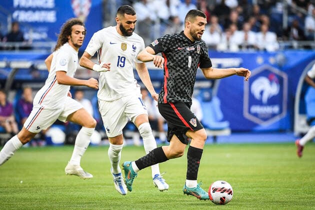 June 13, 2022, Paris, France, France: Karim BENZEMA of France and Mateo KOVACIC of Croatia during the UEFA Nations League, League A - Group 1 football match between France and Croatia at Stade de France on June 13, 2022 in Saint-Denis near Paris, France. Paris France - ZUMAm308 20220613_zsp_m308_004 Copyright: xMatthieuxMirvillex