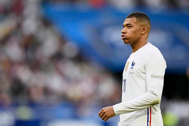 Sport Bilder des Tages France v Croatia: UEFA Nations League - League Path Group 1 Kylian Mbappe (Paris Saint-Germain) of France lament a failed occasion during the UEFA Nations League League A Group 1 match between France and Croatia at Stade de France on June 13, 2022 in Paris, France. Paris France  Copyright: xJosexBretonx originalFilename:breton-francevc220613_npEVU.jpg