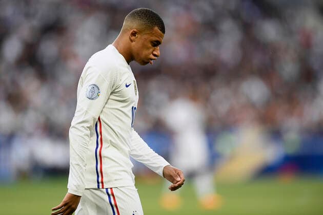 France v Croatia: UEFA Nations League - League Path Group 1 Kylian Mbappe (Paris Saint-Germain) of France lament a failed occasion during the UEFA Nations League League A Group 1 match between France and Croatia at Stade de France on June 13, 2022 in Paris, France. Paris France  Copyright: xJosexBretonx originalFilename:breton-francevc220613_nplwX.jpg
