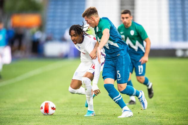 England Under 21 v Slovenia Under 21 2023 UEFA European U21, U 21 Championship Djed Spence of England u21 holds off Mark Spanring of Slovenia u21 during the 2023 UEFA European U21 Championship match at the John Smiths Stadium, Huddersfield Content Not Available For UK Newspapers Copyright: xMattxWilkinsonx FIL-17018-0023 UK Newspapers OUT