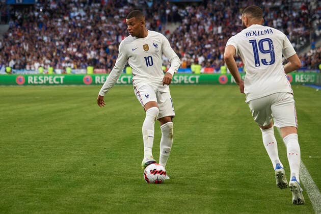 France v Croatia: UEFA Nations League - League Path Group 1 Kylian Mbappe (Paris Saint-Germain) of France and Karim Benzema (Real Madrid) of France in action during the UEFA Nations League League A Group 1 match between France and Croatia at Stade de France on June 13, 2022 in Paris, France. Paris France  Copyright: xJosexBretonx originalFilename:breton-francevc220613_npyUW.jpg
