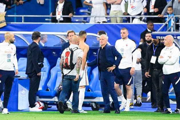 Deception des joueurs de l equipe de France - Karim Benzema ( 19 - France ) - Didier Deschamps ( selectionneur - entraineur - France ) - FOOTBALL : France vs Croatie - Ligue des Nations - 13 06 2022 FedericoPestellini Panoramic 