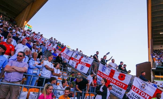 England v Hungary UEFA Nations League England fans during the UEFA Nations League match between England and Hungary at Molineux, Wolverhampton Content Not Available For UK Newspapers Copyright: xPaulxChestertonx FIL-17013-0037 UK Newspapers OUT
