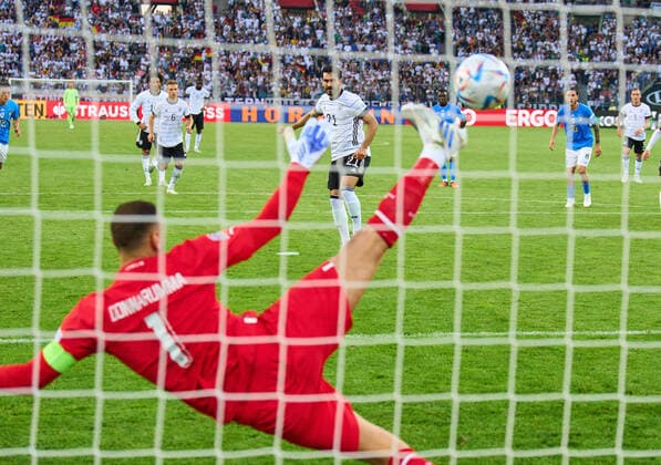 Ilkay Gündogan, DFB 21 scores, shoots goal , 11m, Tor, Treffer, Torschuss, 2-0 against Gianluigi Donnarumma, ITA goalkeeper 1 in the UEFA Nations League 2022 match GERMANY - ITALY in Season 2022 2023 on Juni 14, 2022 in Mönchengladbach, Germany.