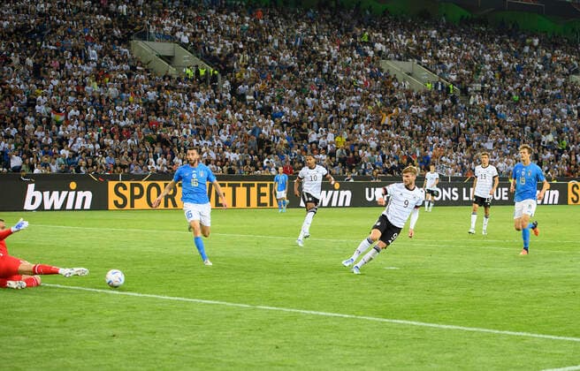 Tor Timo WERNER (GER) zum 5-0, Aktion,Torschuss. Fussball UEFA Nations League, Spieltag 4, Deutschland (GER) - Italien (ITA), am 14.06.2022 in Moenchengladbach Deutschland.