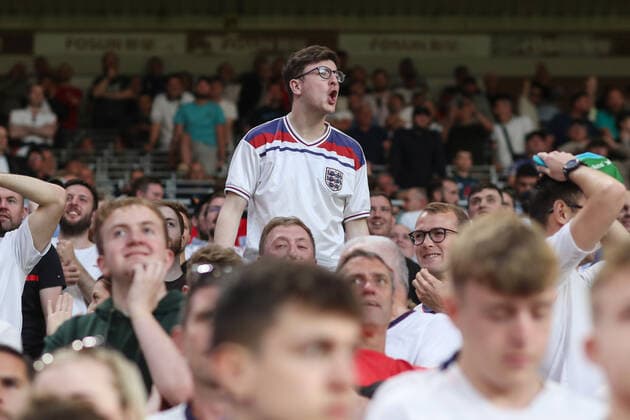 England v Hungary 14 June 2022, Wolverhampton - UEFA Nations League - League A (Group 3) - England v Hungary - An England fan voices his annoyance - Photo: Mark Leech Offside. Wolverhampton UK Copyright: xMarkxLeechx xOffsidexOffside