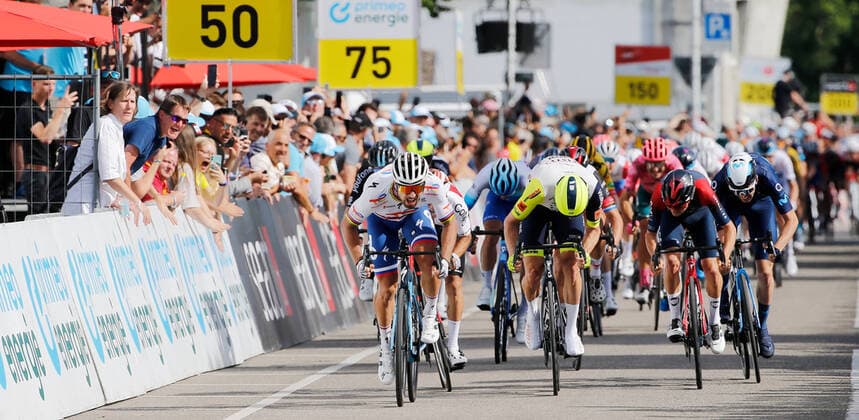 Foto Manuel Geisser 14.06.2022 Grenchen , SCHWEIZ , Tour de Suisse 3.Etappe Aesch - Grenchen Sprint Peter Sagan SVK Team Total Energies gegen Alexander Kristoff NOR Team Intermarche Wanty Gobert