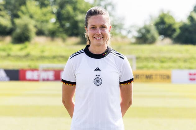 Frauen Nationalmannschaft Media Day; 16.06.2022 Jana Feldkamp Frauen Nationalmannschaft Media Day, Herzogenaurach, Adi-Dassler Stadion Copyright: xBEAUTIFULxSPORTS Wunderlx