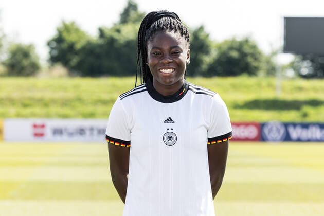 Frauen Nationalmannschaft Media Day; 16.06.2022 Nicole Anyomi Frauen Nationalmannschaft Media Day, Herzogenaurach, Adi-Dassler Stadion Copyright: xBEAUTIFULxSPORTS Wunderlx