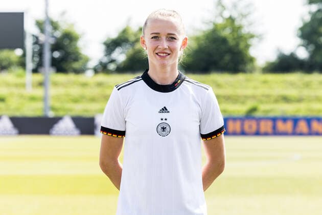 Frauen Nationalmannschaft Media Day; 16.06.2022 Lea Schueller Frauen Nationalmannschaft Media Day, Herzogenaurach, Adi-Dassler Stadion Copyright: xBEAUTIFULxSPORTS Wunderlx