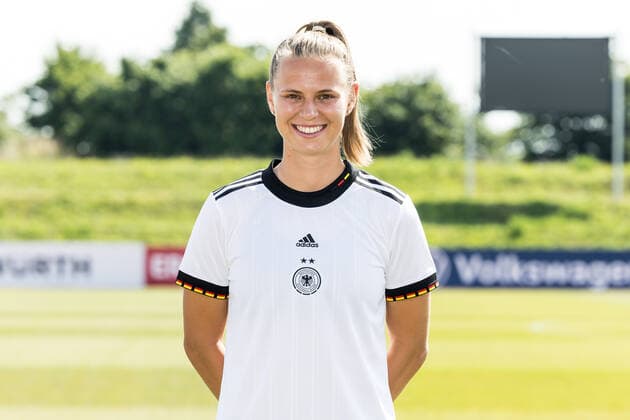Frauen Nationalmannschaft Media Day; 16.06.2022 Klara Buehl Frauen Nationalmannschaft Media Day, Herzogenaurach, Adi-Dassler Stadion Copyright: xBEAUTIFULxSPORTS Wunderlx