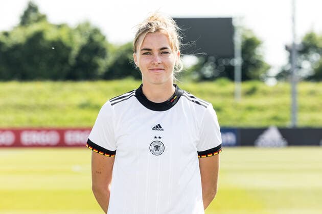 Frauen Nationalmannschaft Media Day; 16.06.2022 Laura Freigang Frauen Nationalmannschaft Media Day, Herzogenaurach, Adi-Dassler Stadion Copyright: xBEAUTIFULxSPORTS Wunderlx