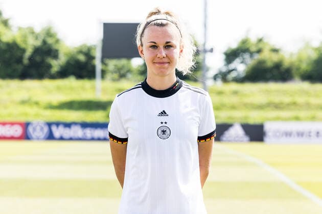 Frauen Nationalmannschaft Media Day; 16.06.2022 Lena Lattwein Frauen Nationalmannschaft Media Day, Herzogenaurach, Adi-Dassler Stadion Copyright: xBEAUTIFULxSPORTS Wunderlx