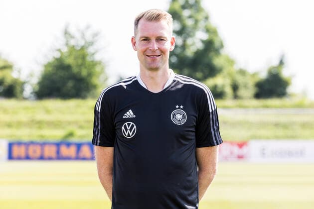 Frauen Nationalmannschaft Media Day; 16.06.2022 Jan-Ingwer Callsen-Bracker (Neurozentriertes Training) Frauen Nationalmannschaft Media Day, Herzogenaurach, Adi-Dassler Stadion Copyright: xBEAUTIFULxSPORTS Wunderlx