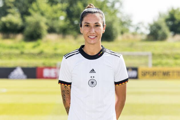 Frauen Nationalmannschaft Media Day; 16.06.2022 Sara Doorsoun Frauen Nationalmannschaft Media Day, Herzogenaurach, Adi-Dassler Stadion Copyright: xBEAUTIFULxSPORTS Wunderlx